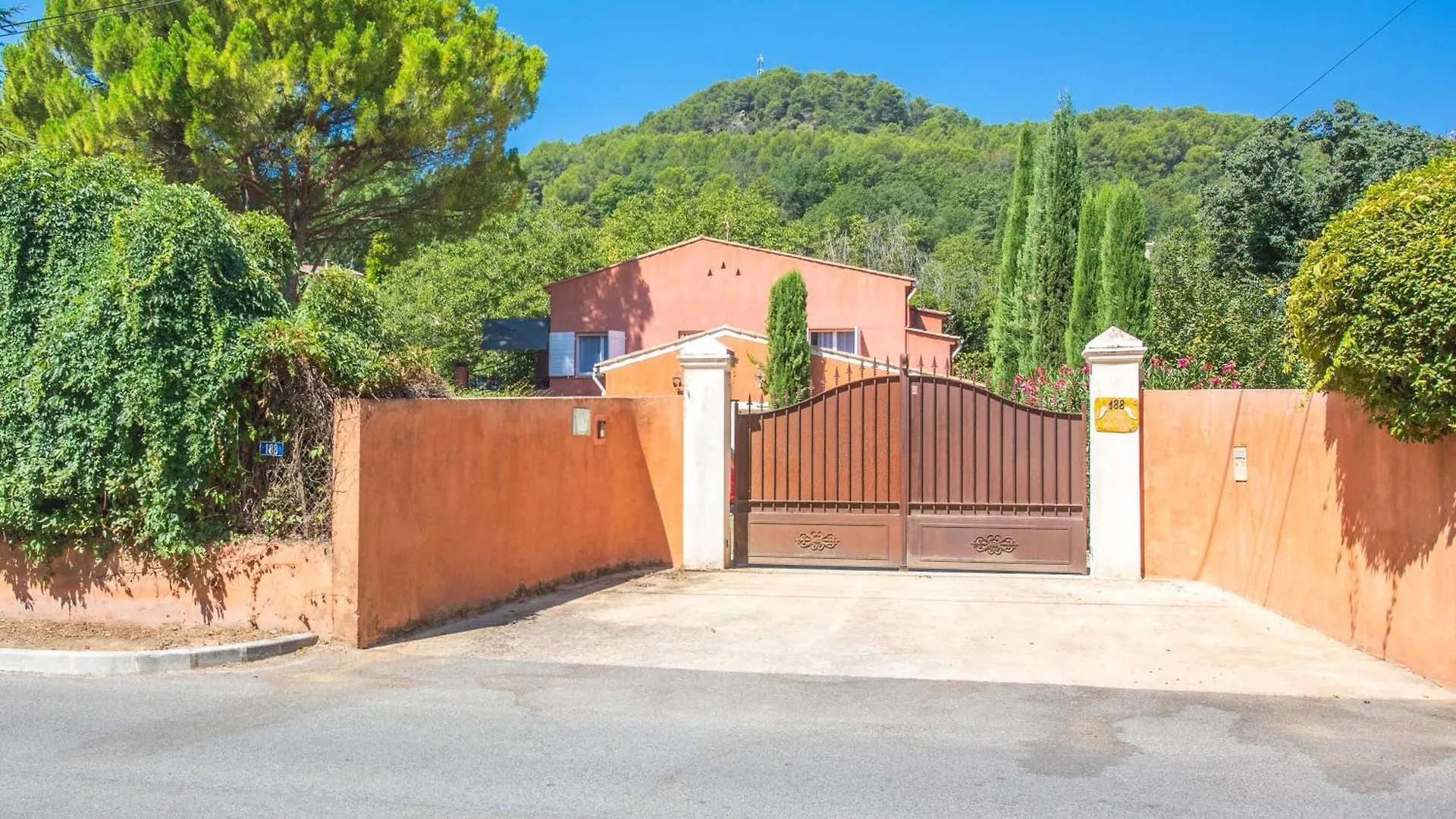 Apartment Le Clos De L'Ange 3 Salernes